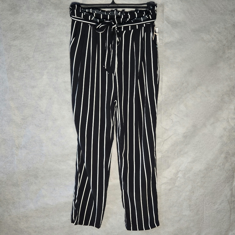 Forever 21 Striped Paperbag Waist Pants With A Self-Tie Belt Front Pockets